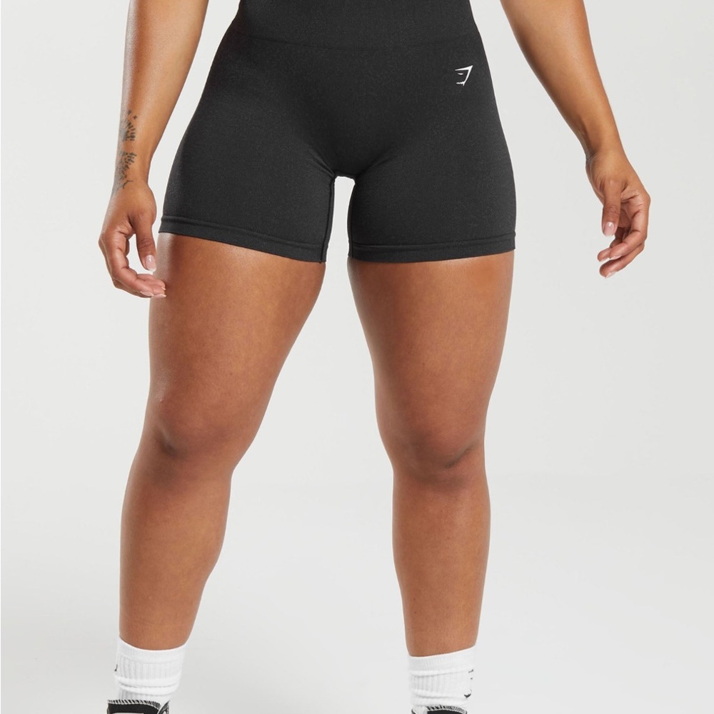 Gymshark Adapt Seamless High-Waisted Shorts - Black/Smokey Grey